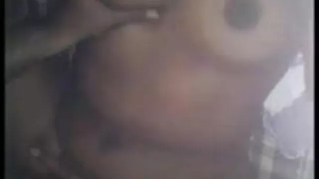 पेशाब प्यार श्यामला पेशाब पर उसके खुद के बीपी सेक्सी फिल्म वीडियो चेहरे