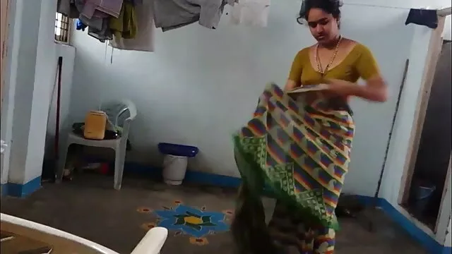 मालिश कमरे सेक्सी सेक्स मूवी दिखाइए लड़की सपना देता है