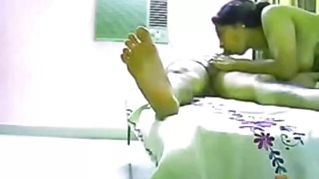 गर्म कॉलेज रूममेट बिल्ली सेक्सी मूवी पिक्चर हिंदी में कमबख्त