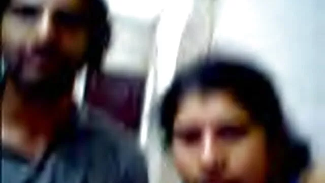 समलैंगिक पुरुषों गर्म कंडोम भाड़ में जाओ सेक्सी मूवी वीडियो में