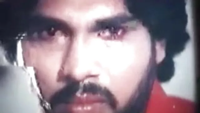 सुनहरे सेक्सी पिक्चर हिंदी मूवी बालों वाली और रेड इंडियन के साथ कामोत्ताप त्रिगुट