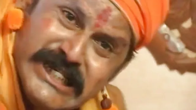 18 साल पुराने किशोर सेक्सी फिल्म सेक्सी मूवी पट्टी