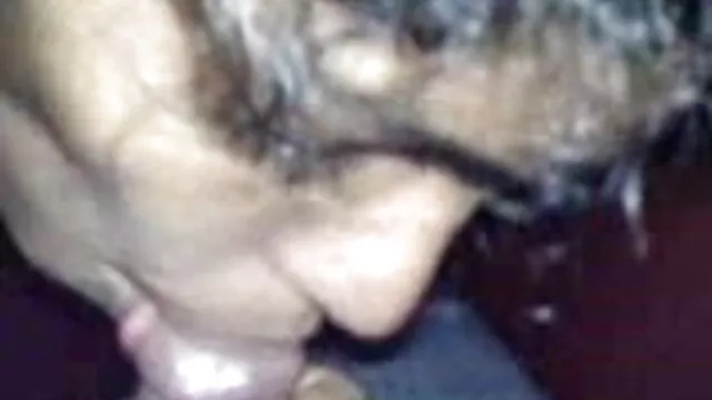 उसके मालिक मुर्गा उसे मेज पर हिंदी पिक्चर फिल्म सेक्सी मूवी वीडियो