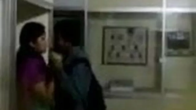कमबख्त की तरह एमेच्योर सेक्सी पिक्चर हिंदी मूवी