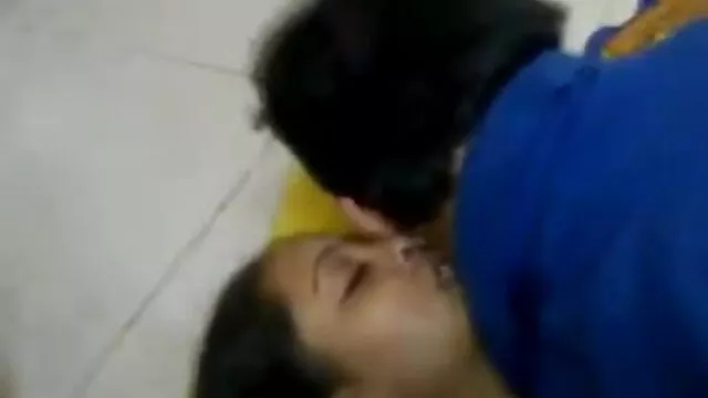 'स्ट्रिपटीज़ सेक्सी हिंदी पिक्चर मूवी फिल्म!