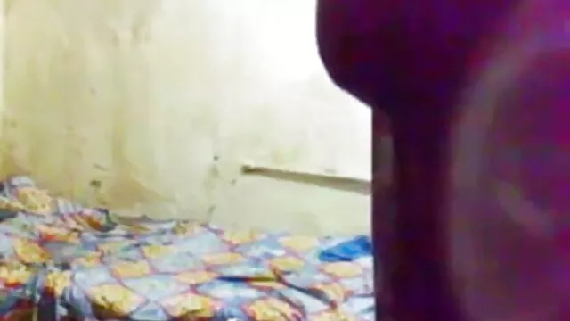 बंधे और संभोग पिक्चर मूवी सेक्सी करने के लिए लाया!