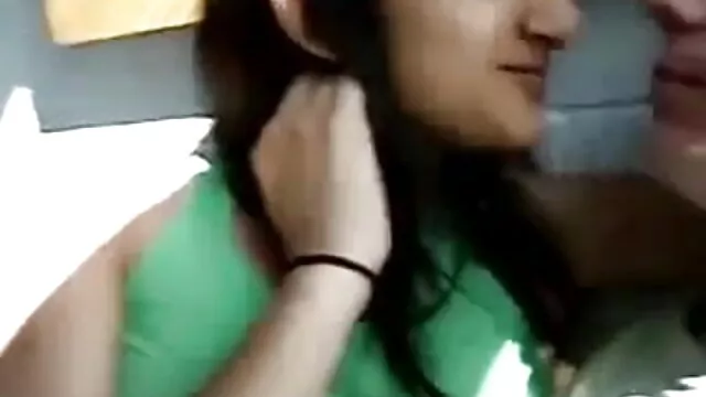 सेंट्रल पार्क में चमकती सेक्सी मूवी हिंदी सेक्सी मूवी
