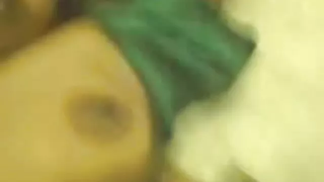 एक दोस्त के अपार्टमेंट को एक निजी फिकपैड में बदल देता है सेक्सी हिंदी पिक्चर मूवी