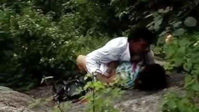 एशियाई किशोर चूसने दो लंड पर हिंदी सेक्सी हिंदी मूवी एक बार