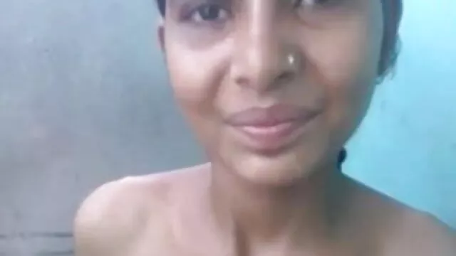 सफेद बेब अद्भुत देता है सेक्सी पिक्चर हिंदी मूवी एचडी