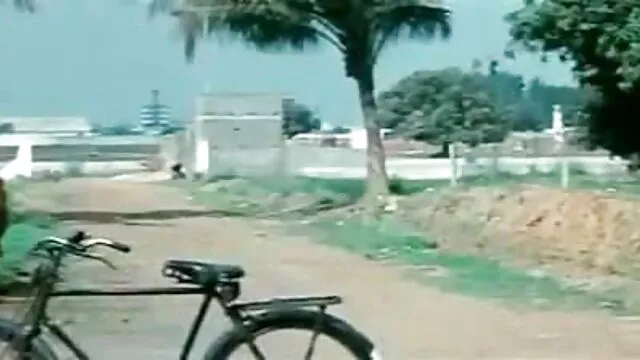 बिग सेक्सी फुल पिक्चर वीडियो मांसपेशी छोटे कमरे दृश्य