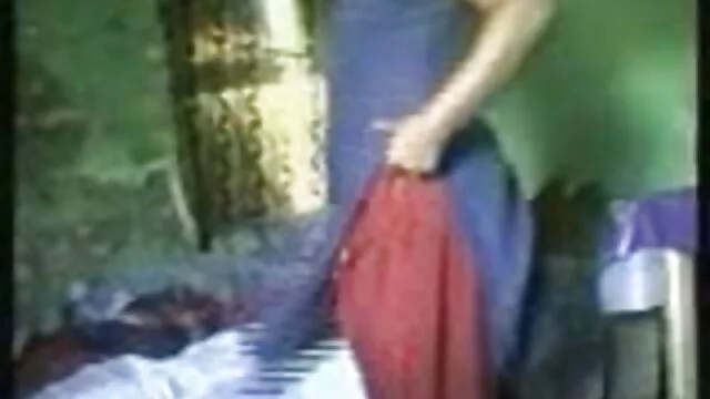 सींग का बना हुआ के लिए सौतेला बाप सेक्सी मूवी पिक्चर हिंदी में